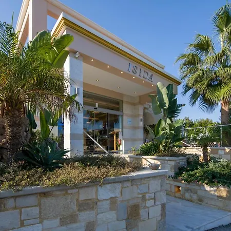 Isida Hotel 3*