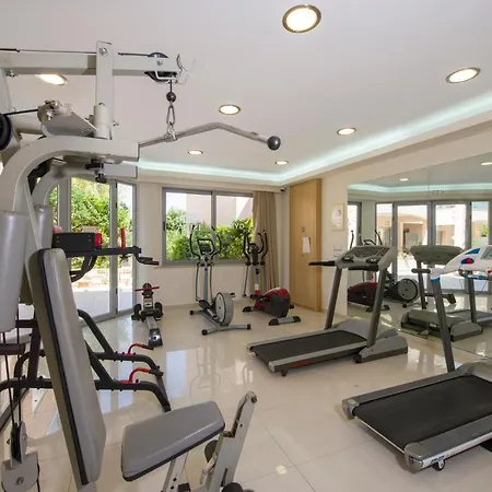 Isida 3* Agia Marina