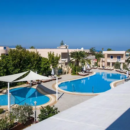 Isida Hotel 3*