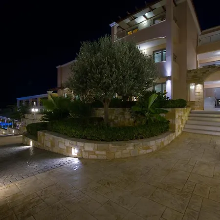 Isida Otel 3*